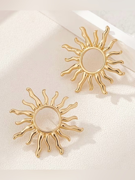 Anthropologie Jewelry - NEW! Luxury Gold Sunburst Stud Earrings. Sun Earrings ☀️ A4-149